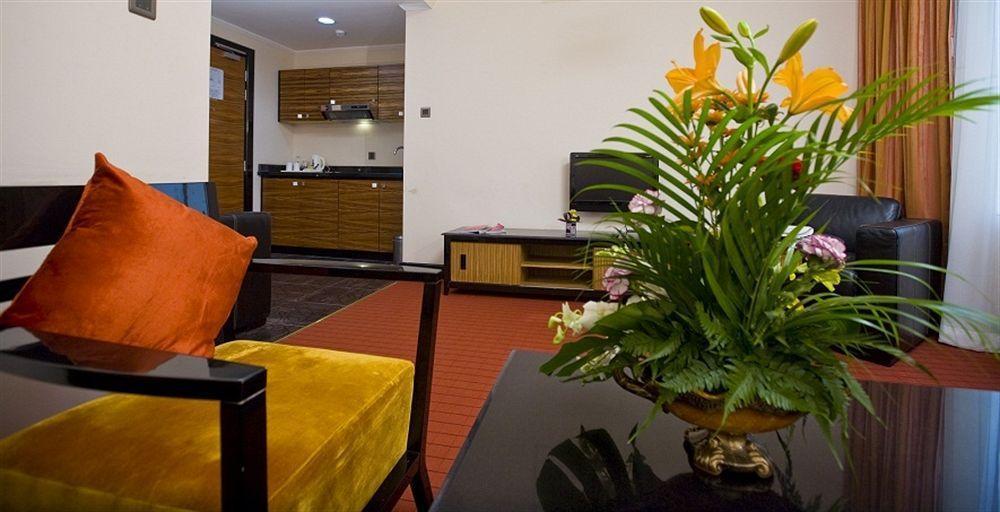 Rayan Hotel Corniche Sharjah Ngoại thất bức ảnh